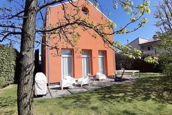 Unifamiliare Villa in vendita