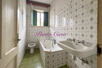 Appartamento in vendita