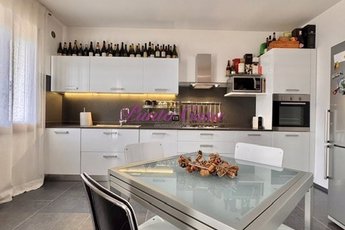 Appartamento in vendita
