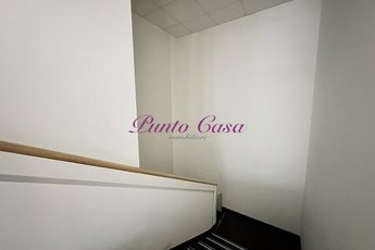 Locale commerciale negozio in affitto