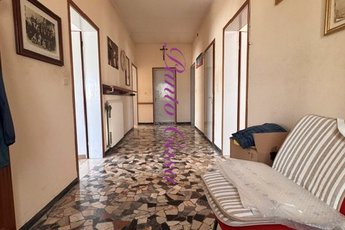 Unifamiliare casa singola in vendita