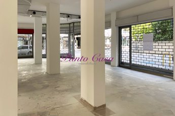 Locale commerciale negozio in vendita