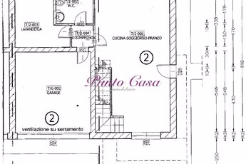 Schiera bifamiliare in vendita