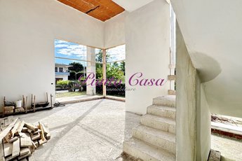 Unifamiliare villa in vendita