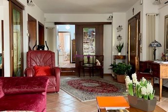Unifamiliare casa singola in vendita