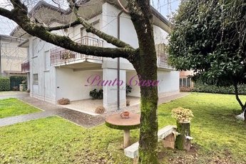 Unifamiliare casa singola in vendita