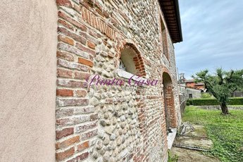 Rustico-casolare-cascina in vendita